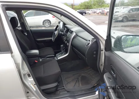 2012 Suzuki Grand Vitara Premium z USA, uszkodzony, nr VIN JS3TE0D26C4100872